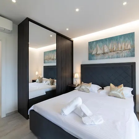 Wild Sunset Apartman Trogir